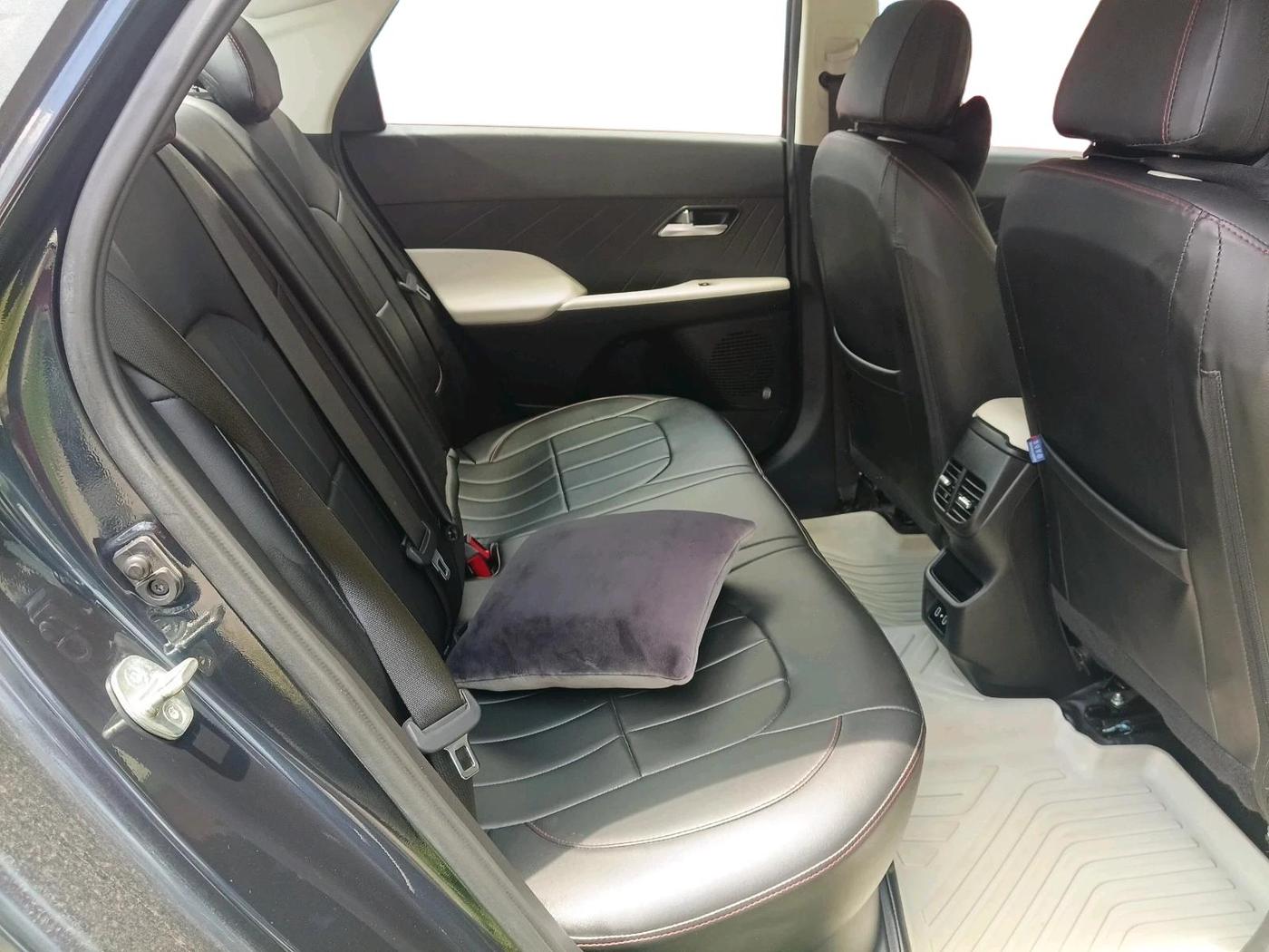 2024 Hyundai Verna SX 1.5 l MPI, Petrol, Manual, 13,997 km, interior