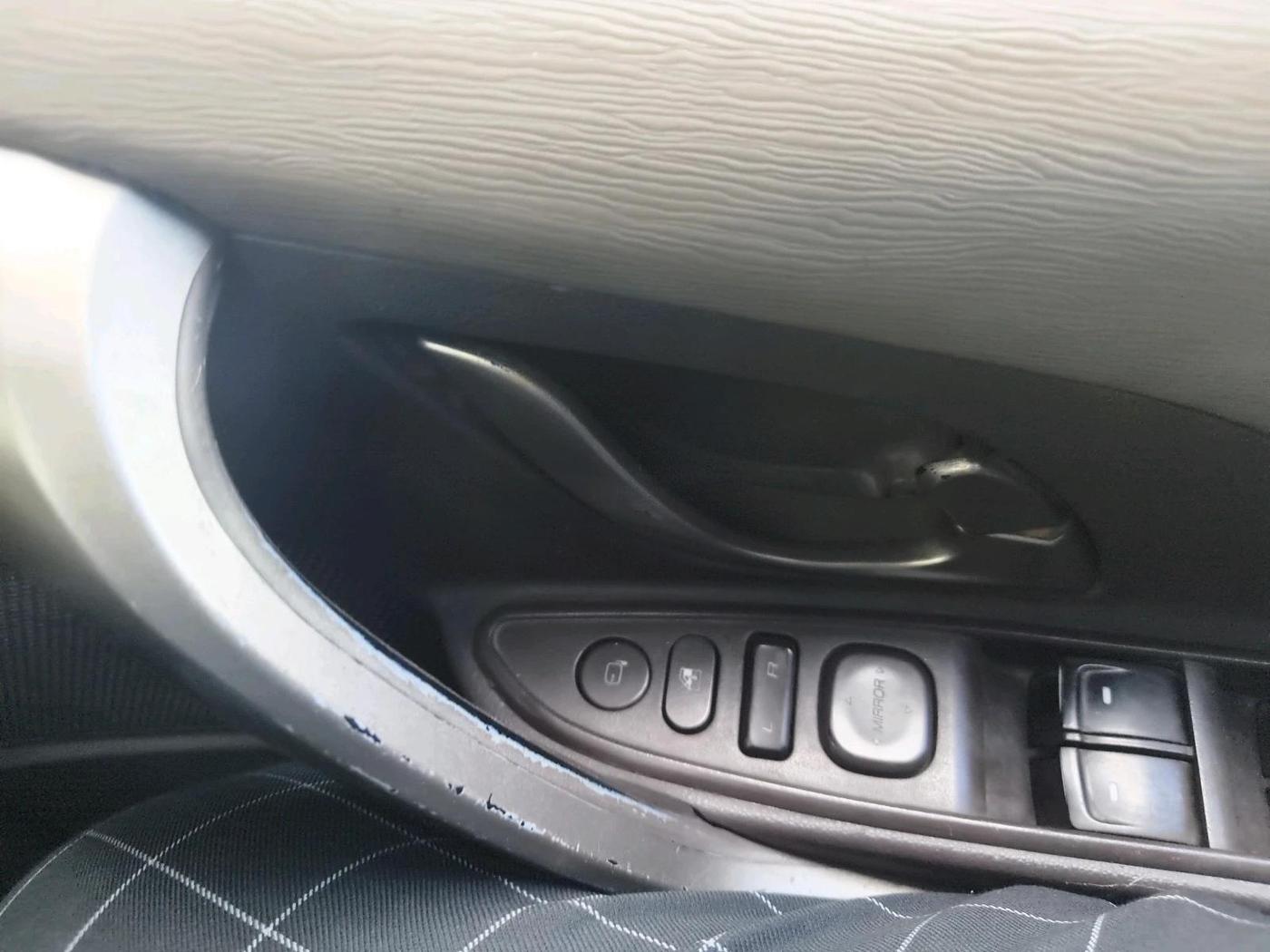 2012 Mahindra XUV500 W8, Diesel, Manual, 78,209 km, interior