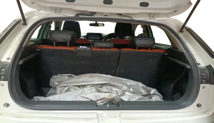 2024 Toyota Urban Cruiser Taisor V 1.0 Petrol MT, Petrol, Manual, 10,324 km, exterior