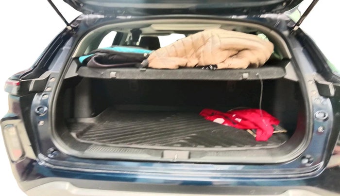 2023 Maruti Grand Vitara ALPHA SMART HYBRID, Petrol, Manual, 20,436 km, exterior