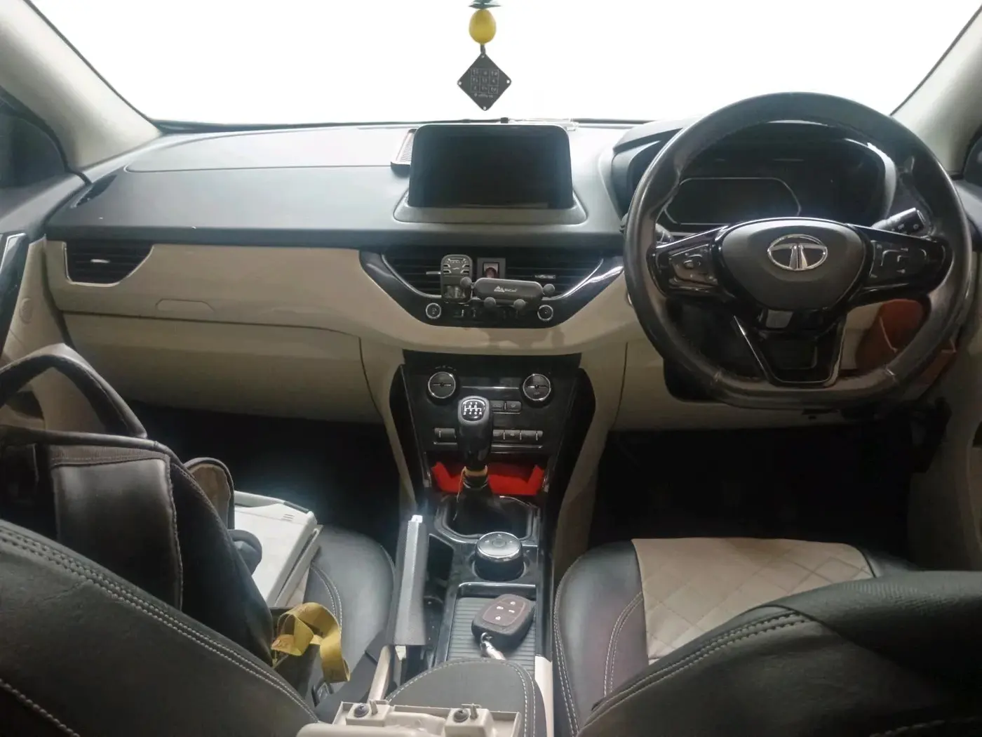 2020 Tata NEXON XZ PLUS (O) DIESEL, Diesel, Manual, 55,756 km, interior