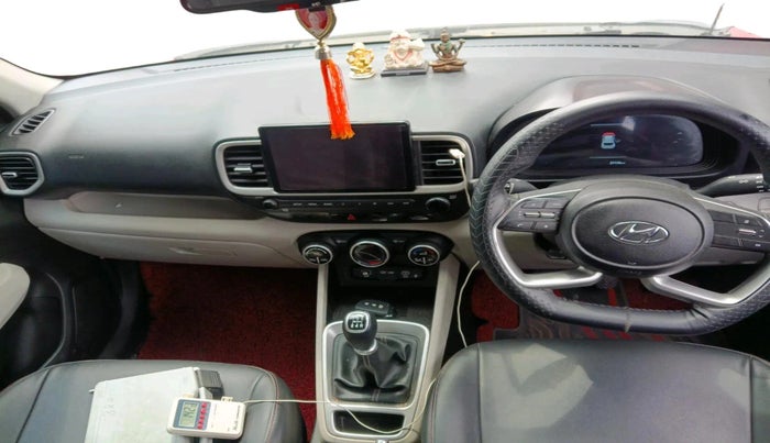 2023 Hyundai VENUE SX 1.2 PETROL, Petrol, Manual, 21,136 km, interior