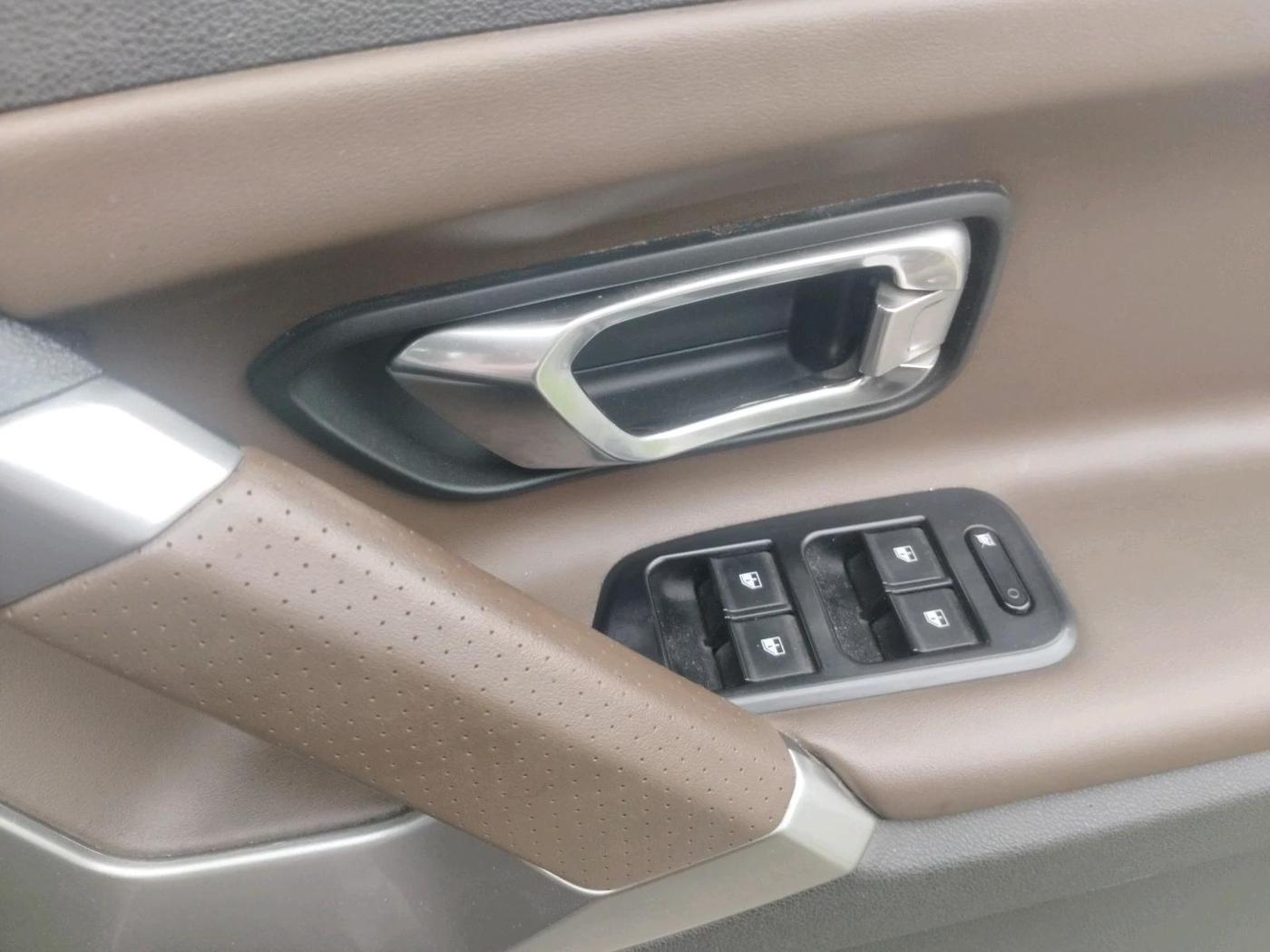 2019 Tata Harrier XZ 2.0L, Diesel, Manual, 45,303 km, interior