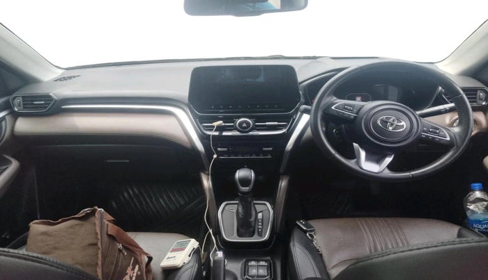 2023 Toyota URBAN CRUISER HYRYDER V HYBRID, Hybrid, Automatic, 20,534 km, interior