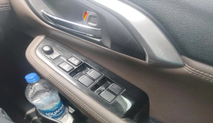 2023 Toyota URBAN CRUISER HYRYDER V HYBRID, Hybrid, Automatic, 20,534 km, interior