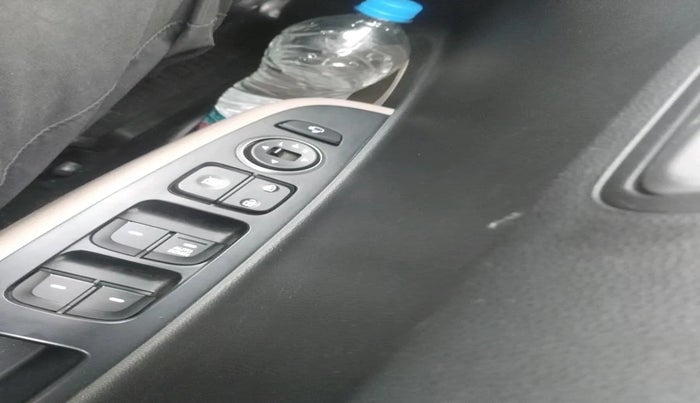 2018 Hyundai Grand i10 SPORTZ 1.2 KAPPA VTVT, Petrol, Manual, 16,279 km, interior