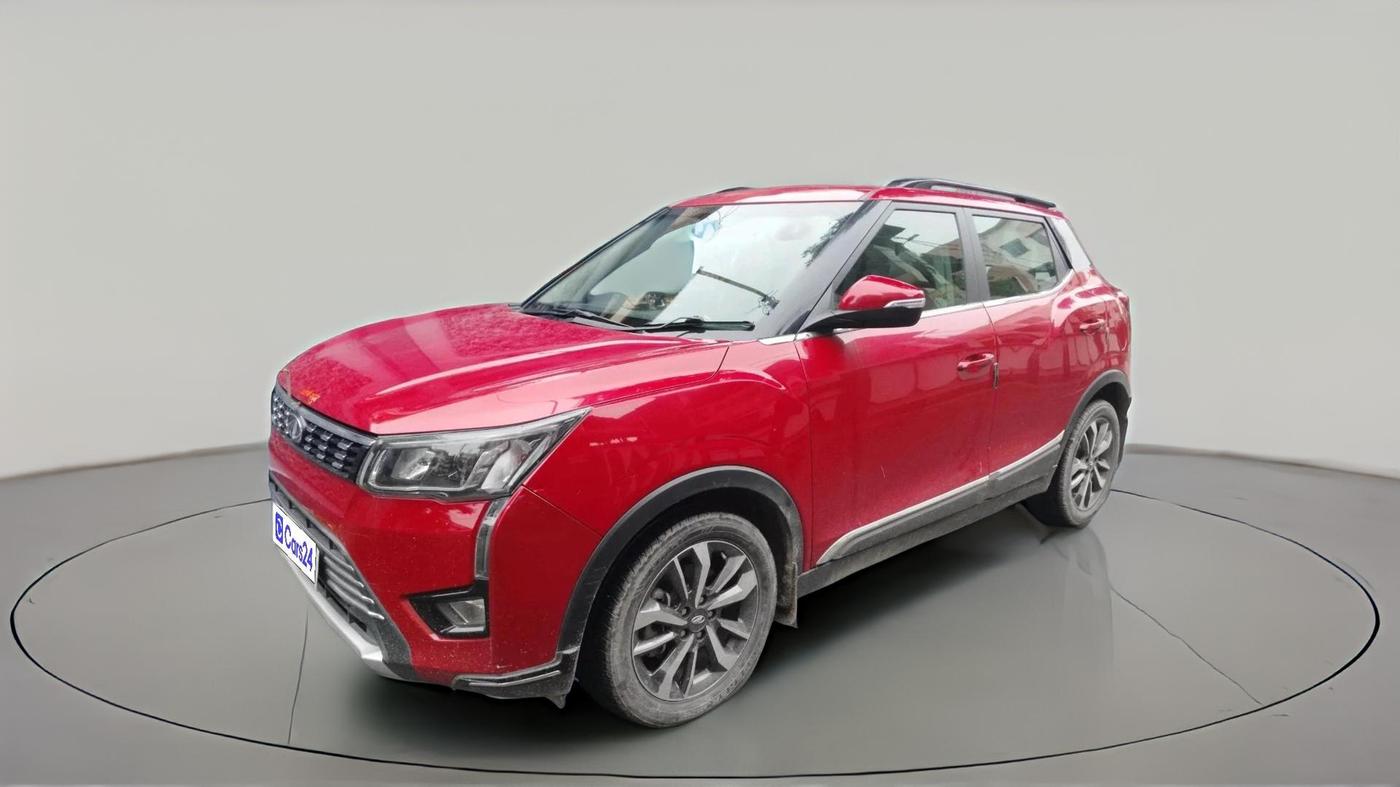 2021 Mahindra XUV300 W8 (O) 1.2 PETROL, Petrol, Manual, 33,958 km, exterior