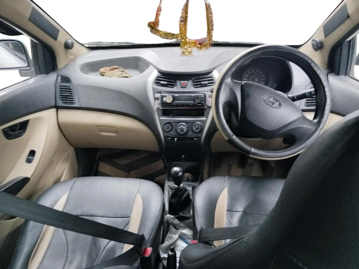 2013 Hyundai Eon ERA +, Petrol, Manual, 48,640 km, interior