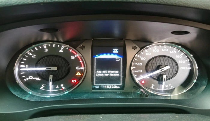 2022 Toyota HILUX HIGH 4X4 AT, Diesel, Automatic, 45,323 km, interior