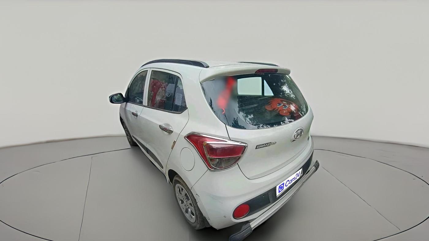 2017 Hyundai Grand i10 SPORTZ (O) 1.2 KAPPA VTVT, Petrol, Manual, 46,000 km, exterior