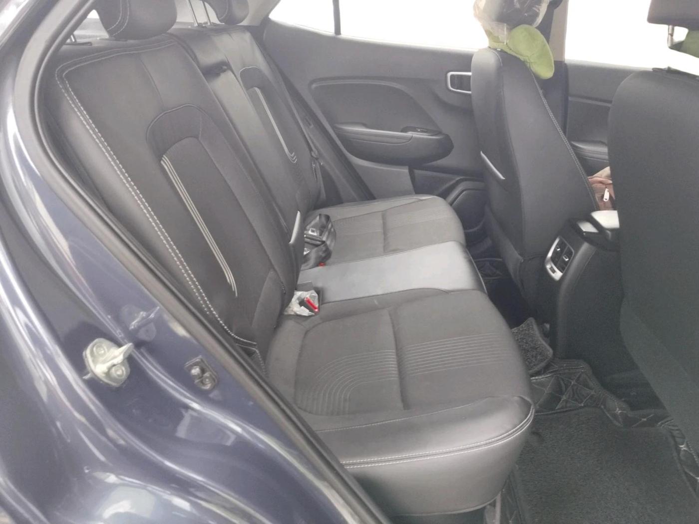 2020 Hyundai VENUE SX 1.0 (O) TURBO, Petrol, Manual, 17,130 km, interior