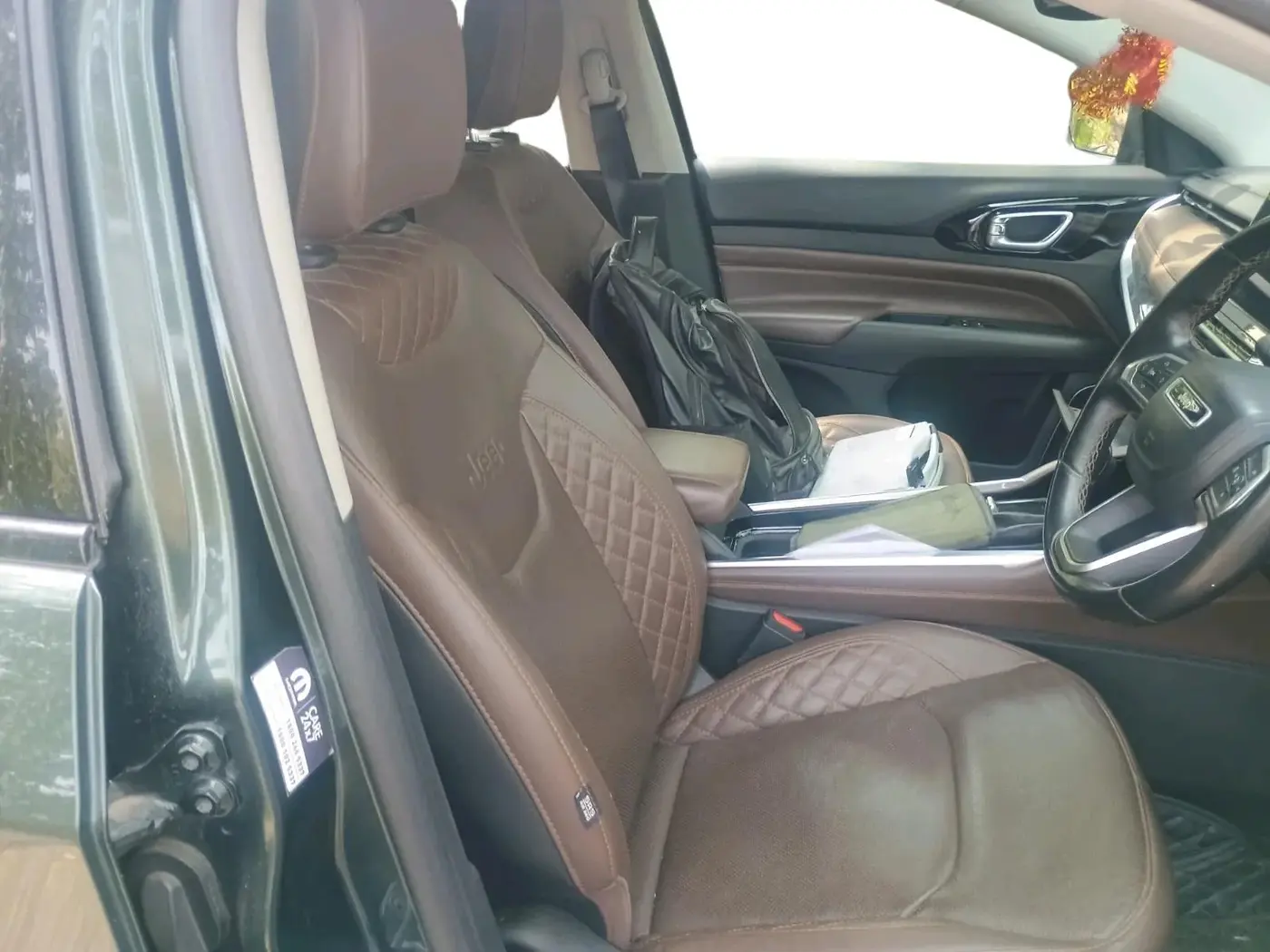 2023 Jeep MERIDIAN LIMITED PLUS AT 4X4, Diesel, Automatic, 23,851 km, interior
