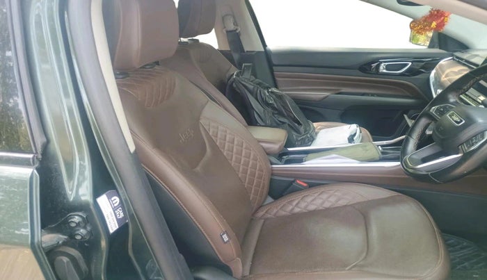 2023 Jeep MERIDIAN LIMITED PLUS AT 4X4, Diesel, Automatic, 23,851 km, interior