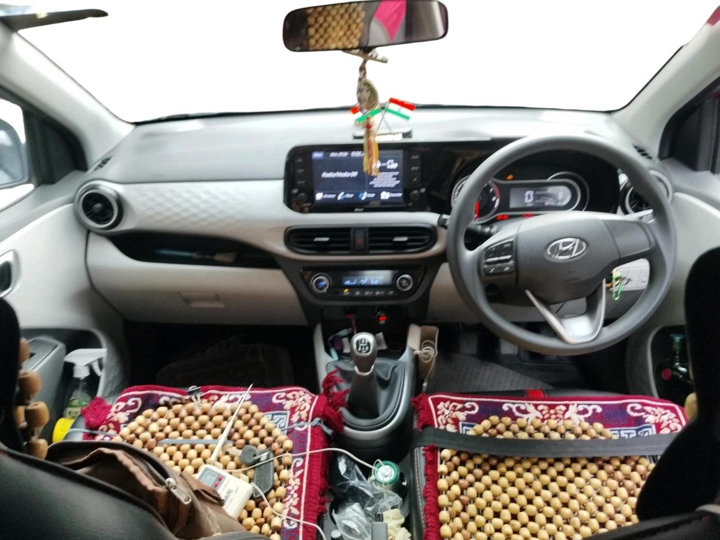 2021 Hyundai Grand i10 SPORTZ 1.2 KAPPA VTVT, Petrol, Manual, 9,040 km, interior