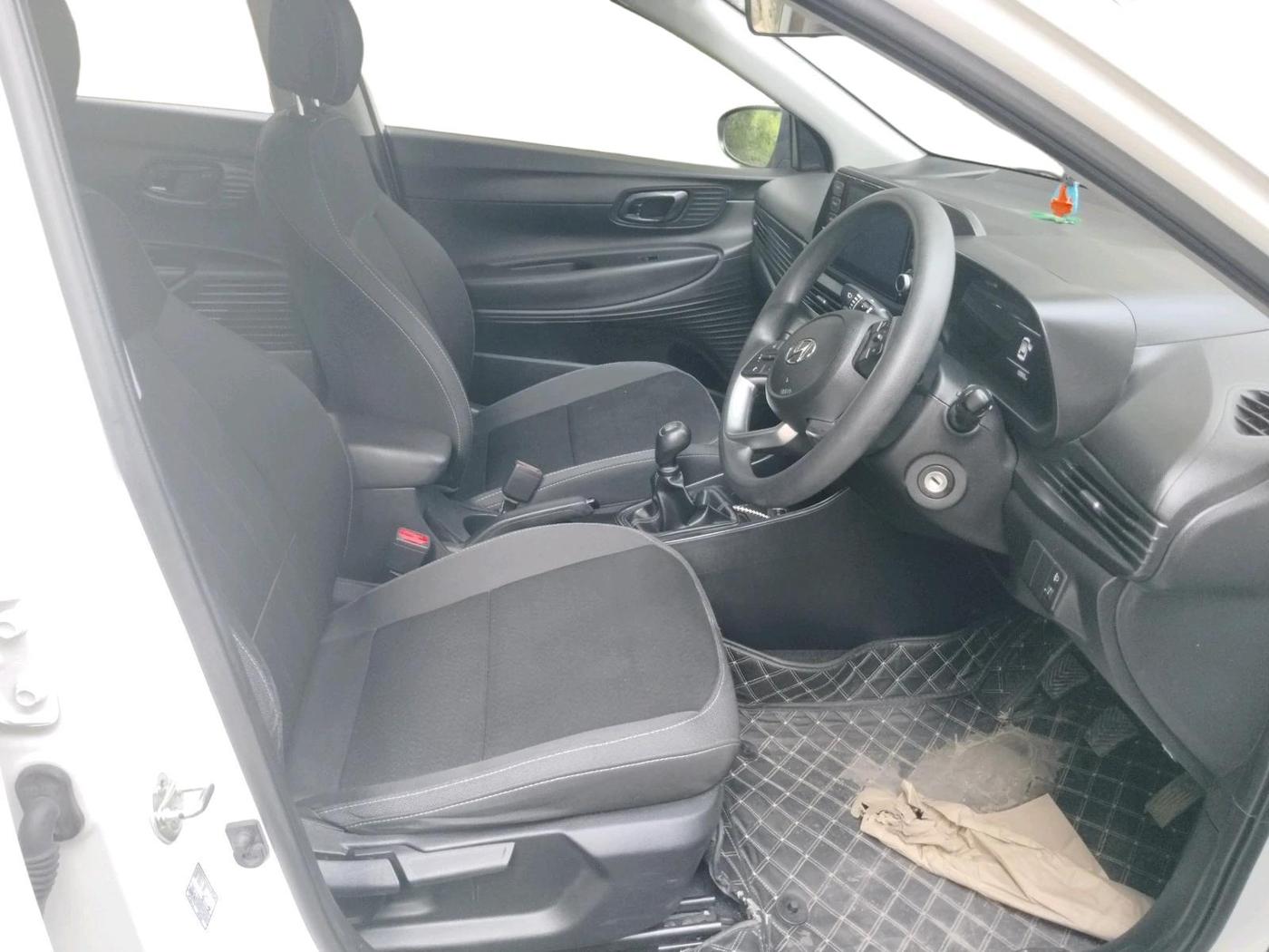 2021 Hyundai NEW I20 SPORTZ 1.2 MT, Petrol, Manual, 12,552 km, interior