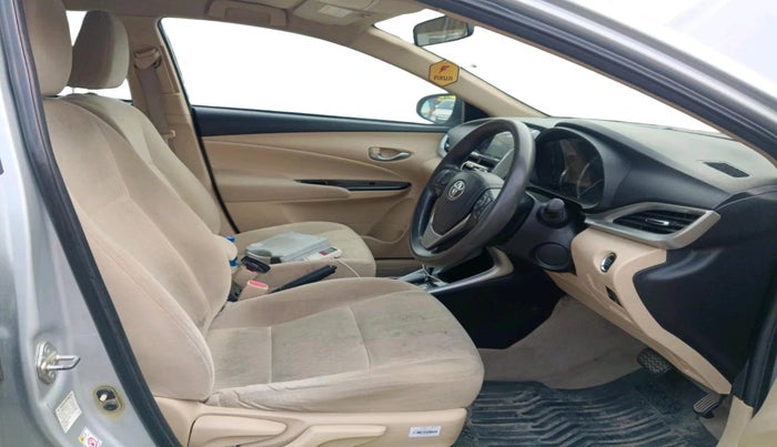 2018 Toyota YARIS G CVT, Petrol, Automatic, 39,024 km, interior