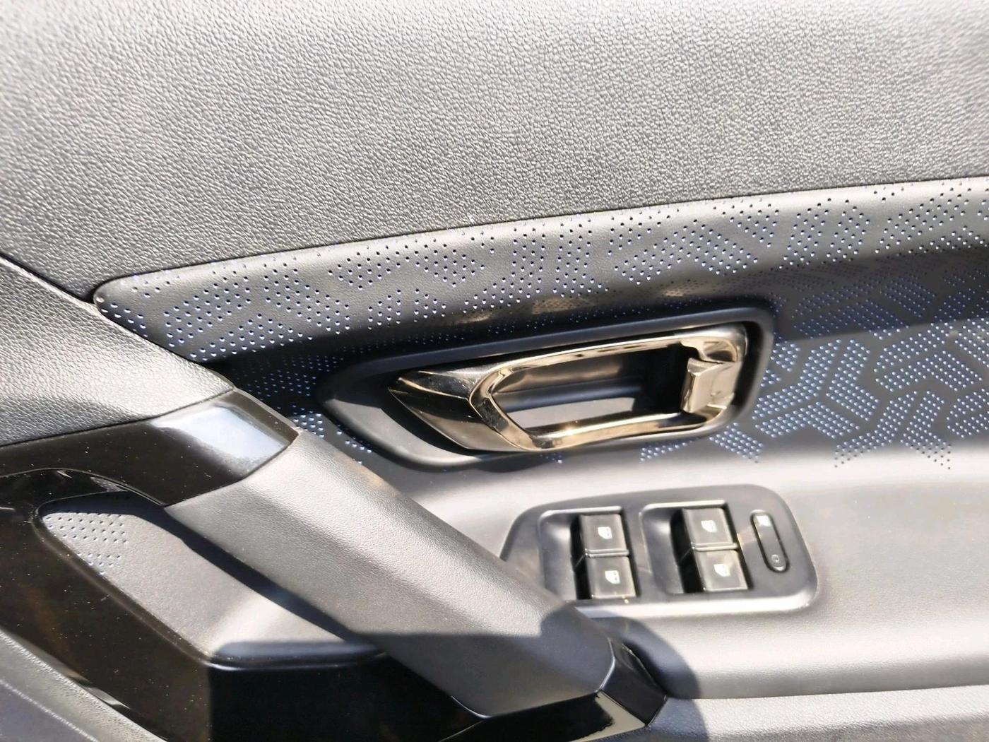 2023 Tata Safari XZ PLUS DARK EDITION, Diesel, Manual, 36,380 km, interior