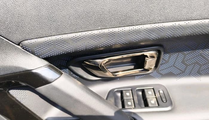 2023 Tata Safari XZ PLUS DARK EDITION, Diesel, Manual, 36,380 km, interior