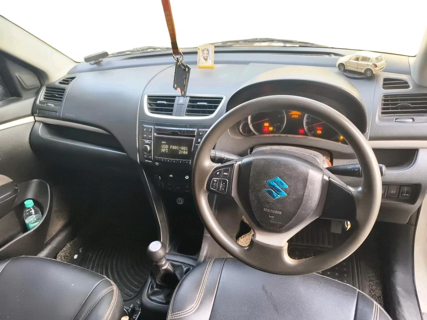 2014 Maruti Swift ZDI, Diesel, Manual, 1,38,890 km, interior