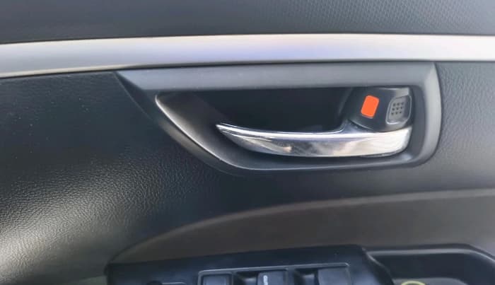 2014 Maruti Swift ZDI, Diesel, Manual, 1,38,890 km, interior