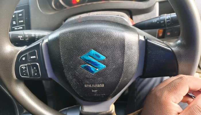 2014 Maruti Swift ZDI, Diesel, Manual, 1,38,890 km, interior
