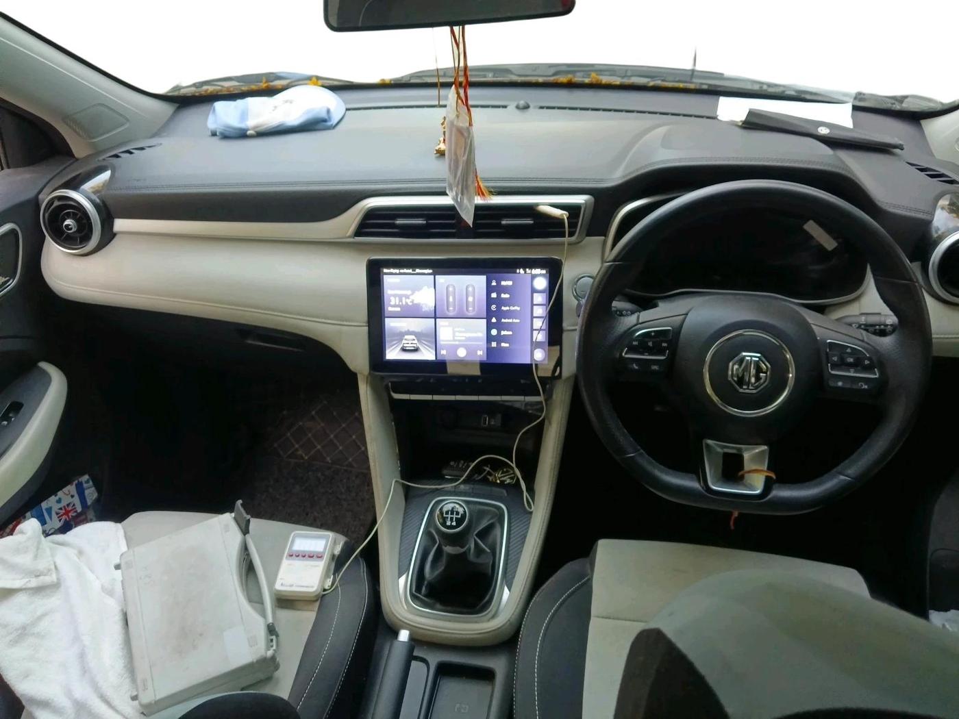 2023 MG ASTOR SMART 1.5 MT, Petrol, Manual, 12,323 km, interior