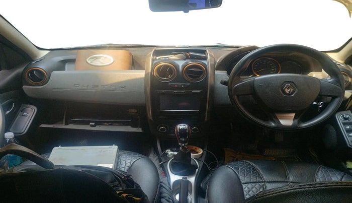 2016 Renault Duster 85 PS RXL 4X2 MT ADVENTURE EDITION, Diesel, Manual, 84,464 km, interior