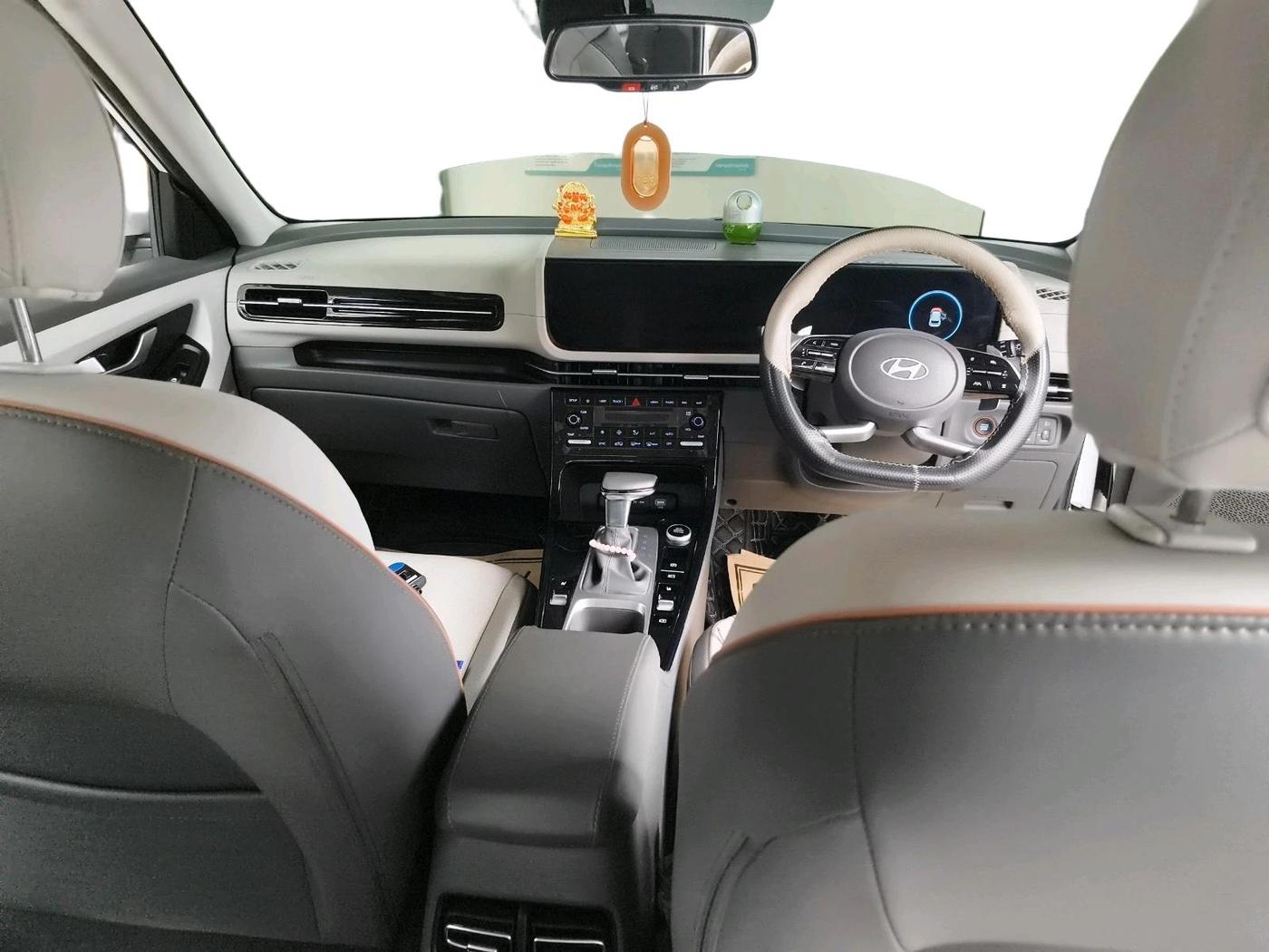 2025 Hyundai Creta SX (O) 1.5 DIESEL AT, Diesel, Automatic, 10,646 km, interior