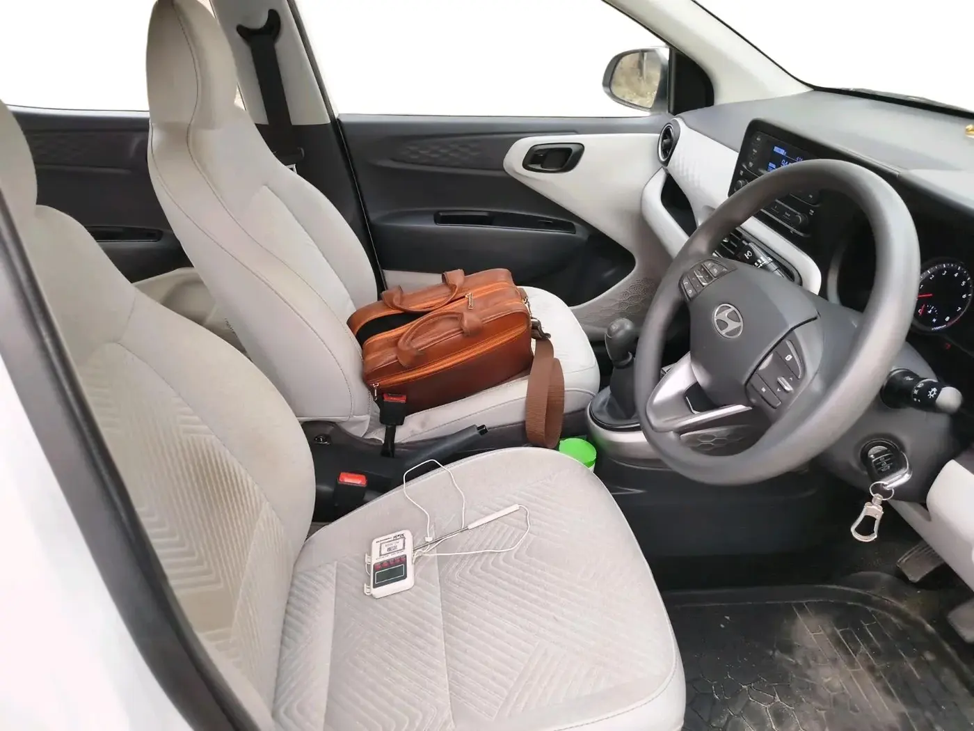 2023 Hyundai GRAND I10 NIOS MAGNA 1.2 KAPPA VTVT, Petrol, Manual, 16,224 km, interior