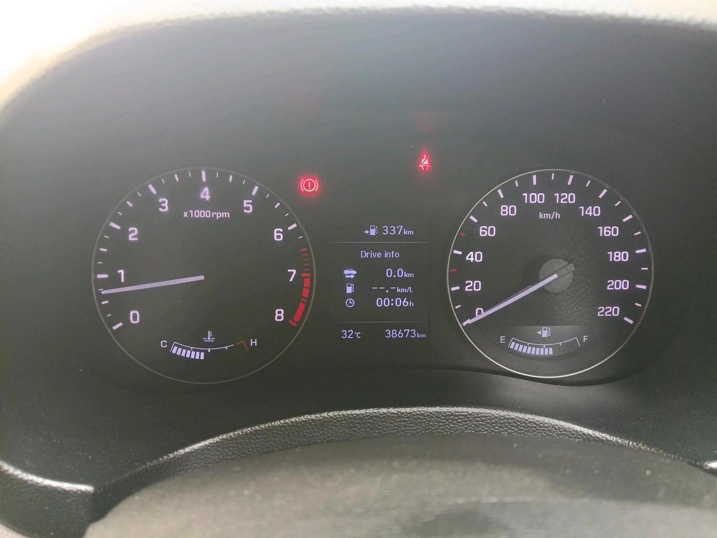 2018 Hyundai Creta SX (O) 1.6 PETROL, Petrol, Manual, 38,673 km, interior