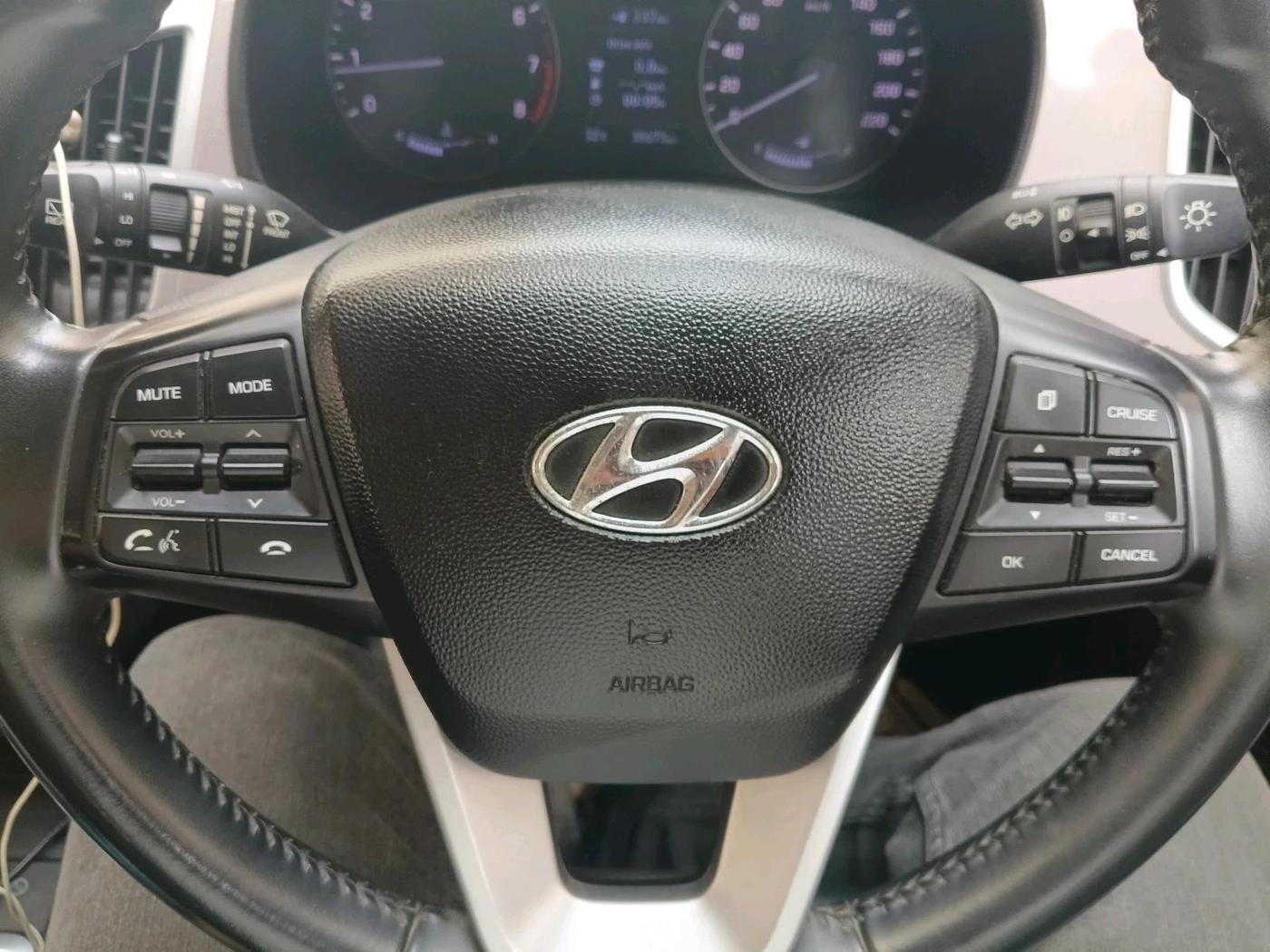 2018 Hyundai Creta SX (O) 1.6 PETROL, Petrol, Manual, 38,673 km, interior