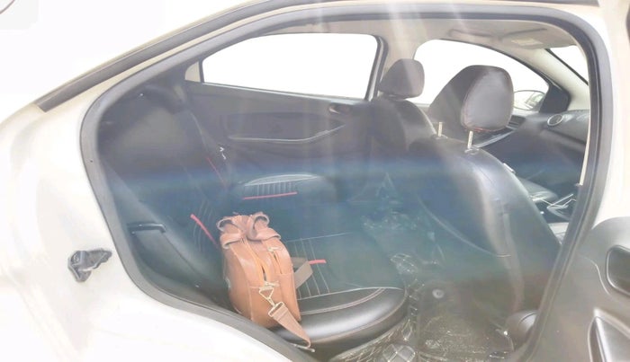 2019 Ford New Figo TITANIUM 1.2 PETROL MT, Petrol, Manual, 84,658 km, interior