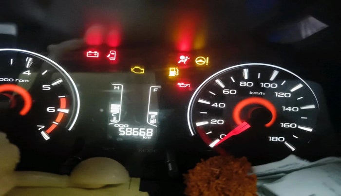 2018 Mahindra KUV 100 NXT K6+ P 6 STR, Petrol, Manual, 58,668 km, interior