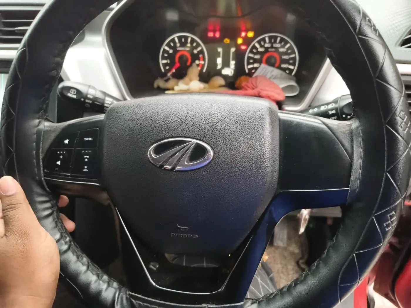 2018 Mahindra KUV 100 NXT K6+ P 6 STR, Petrol, Manual, 58,668 km, interior