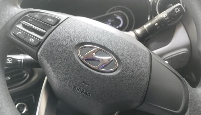 2020 Hyundai GRAND I10 NIOS SPORTZ 1.2 KAPPA VTVT, Petrol, Manual, 13,591 km, interior