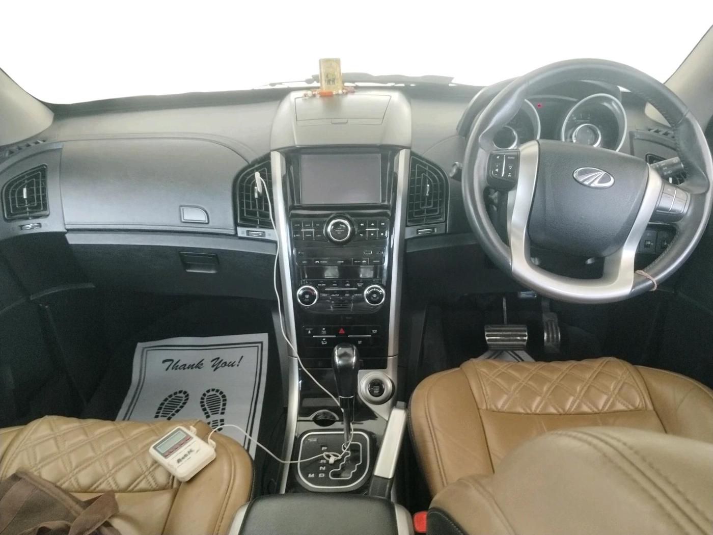 2018 Mahindra XUV500 W11 AT, Diesel, Automatic, 49,919 km, interior