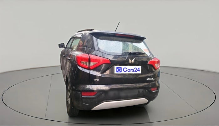 2024 Mahindra XUV300 W8 (O) 1.2 PETROL, Petrol, Manual, 12,992 km, exterior