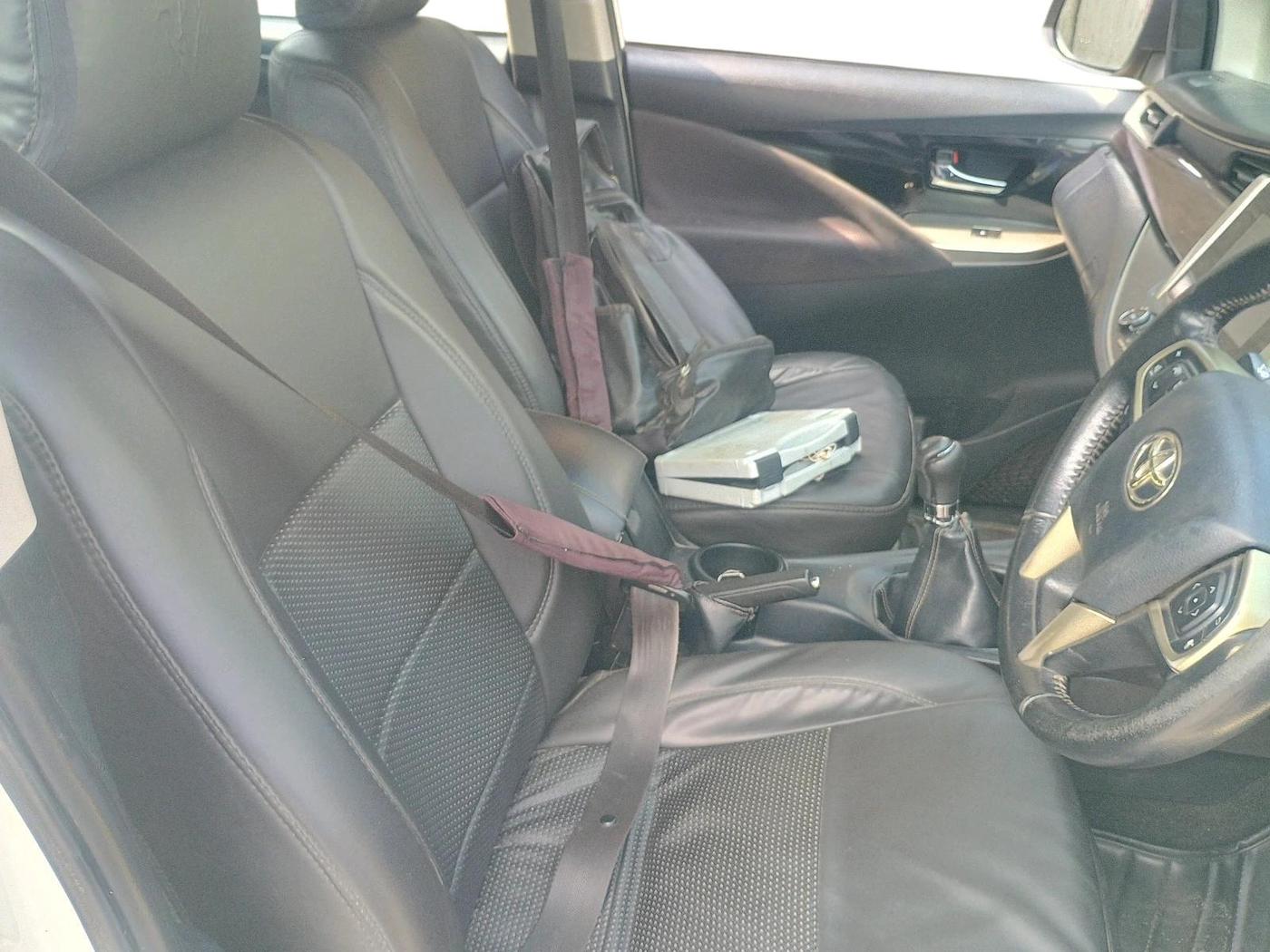 2017 Toyota Innova Crysta 2.4 VX 7 STR, Diesel, Manual, 1,08,551 km, interior