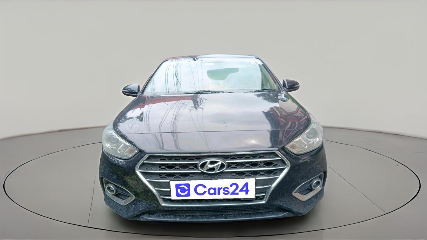 2018 Hyundai Verna 1.6 VTVT SX, Petrol, Manual, 80,650 km, exterior