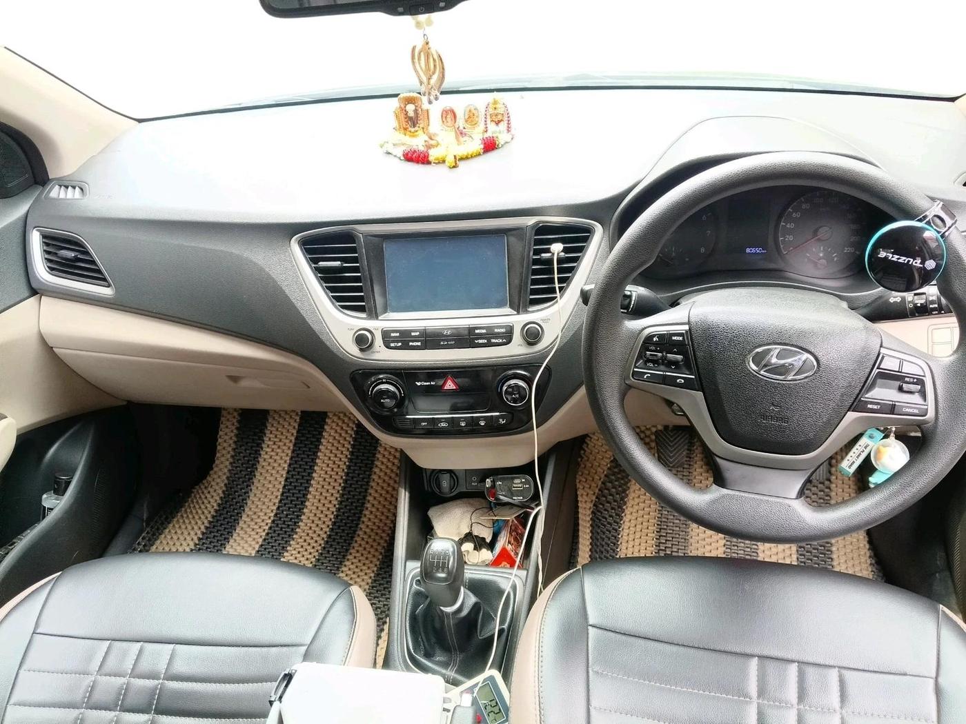 2018 Hyundai Verna 1.6 VTVT SX, Petrol, Manual, 80,650 km, interior