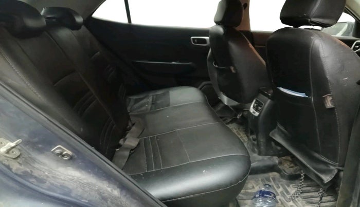 2021 Hyundai VENUE SX 1.5 CRDI, Diesel, Manual, 1,29,720 km, interior