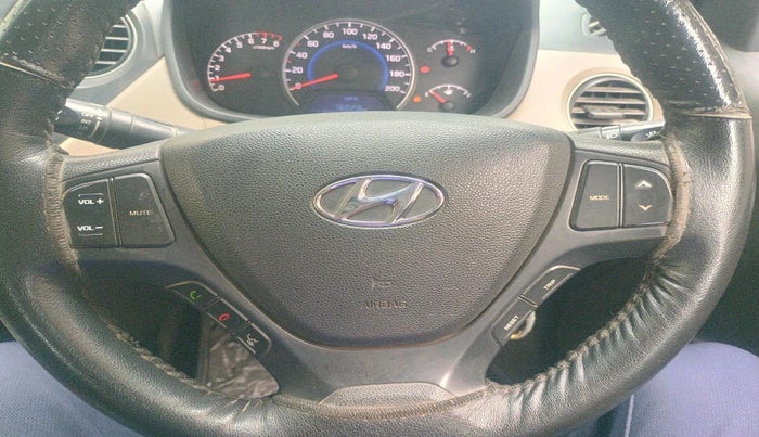 2017 Hyundai Grand i10 SPORTZ (O) 1.2 KAPPA VTVT, Petrol, Manual, 35,223 km, interior