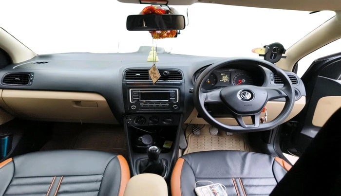 2017 Volkswagen Ameo COMFORTLINE 1.5L, Diesel, Manual, 60,256 km, interior