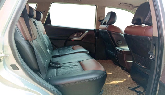 2012 Mahindra XUV500 W8, Diesel, Manual, 96,991 km, interior