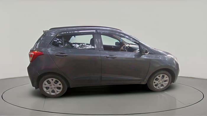 2016 Hyundai Grand i10 SPORTZ 1.2 KAPPA VTVT, Petrol, Manual, 49,484 km, exterior