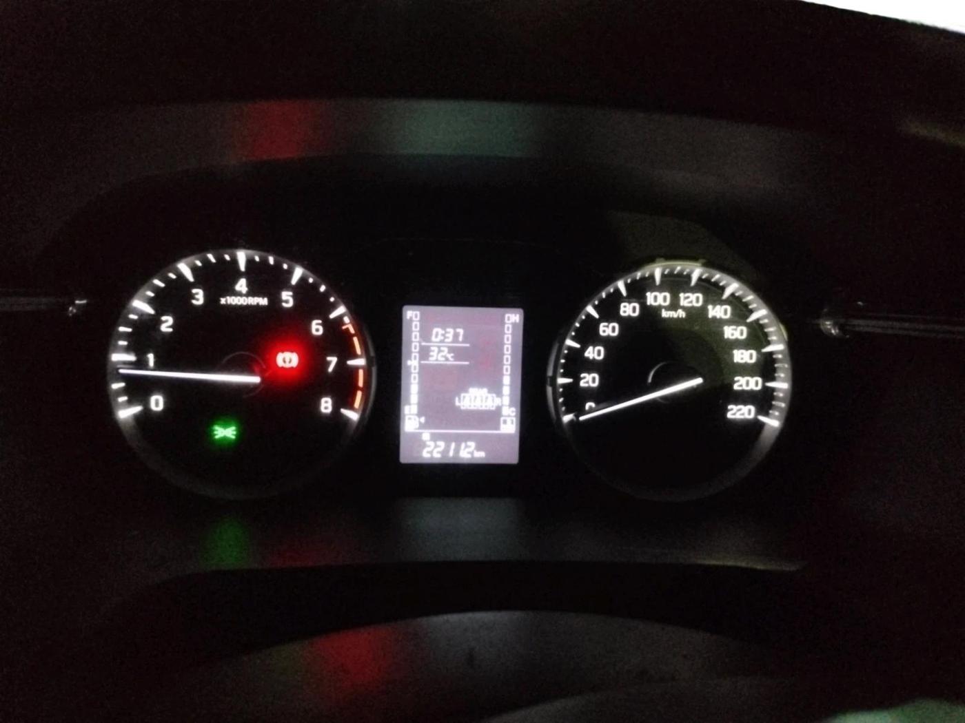 2025 Maruti BREZZA VXI, Petrol, Manual, 22,112 km, interior