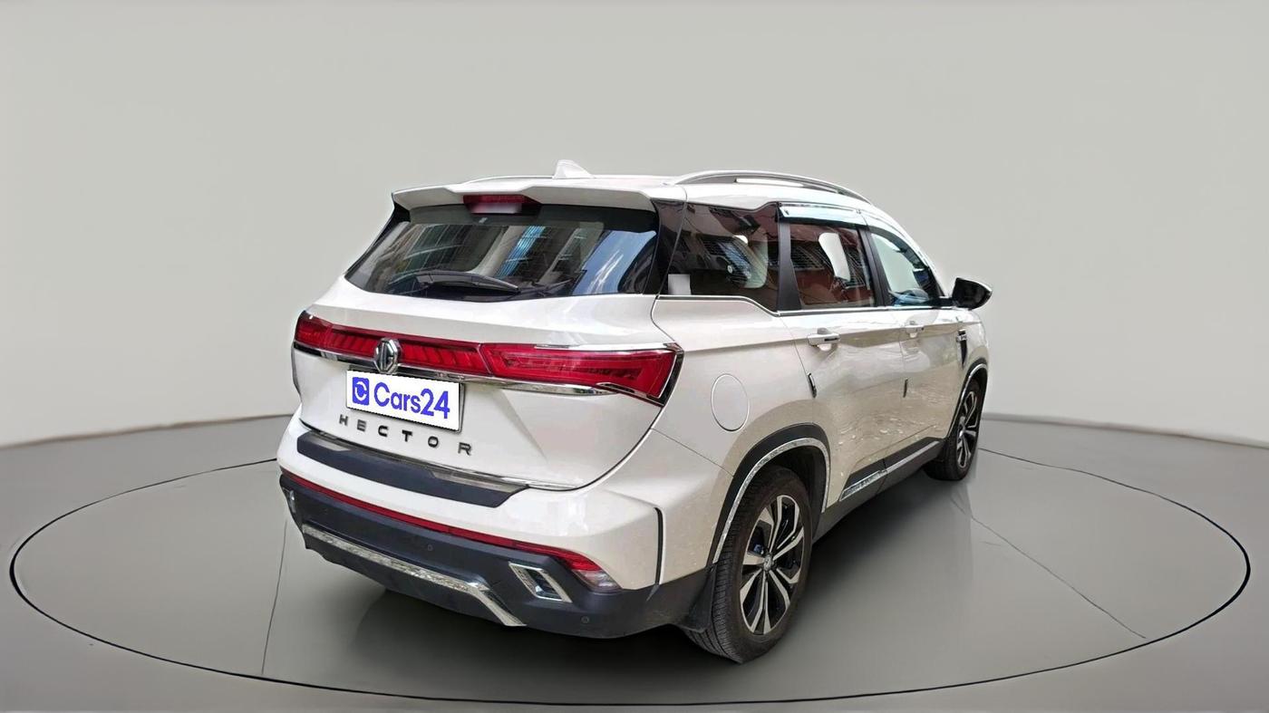 2024 MG HECTOR SHARP PRO 1.5 TURBO MT PETROL, Petrol, Manual, 3,457 km, exterior