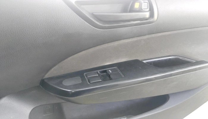 2016 Maruti Swift LXI, Petrol, Manual, 46,353 km, interior