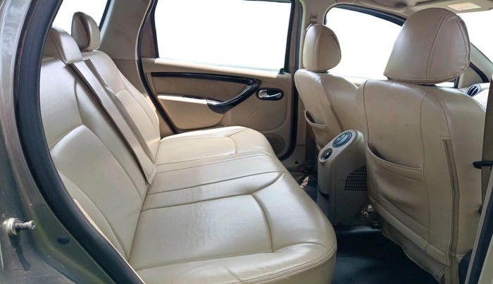 2014 Nissan Terrano XV D THP PREMIUM 110 PS, Diesel, Manual, 68,641 km, interior