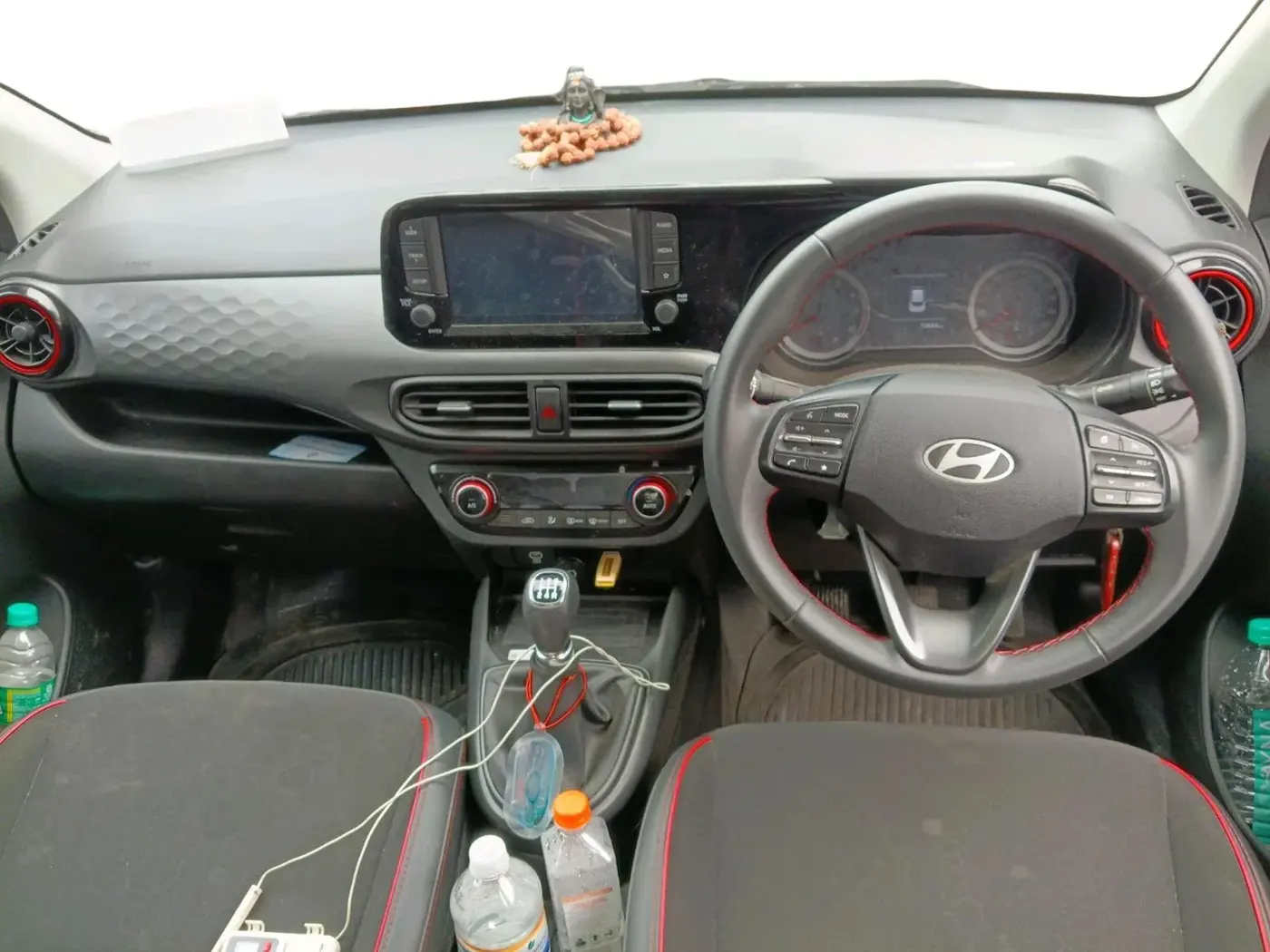 2025 Hyundai GRAND I10 NIOS SPORTZ 1.2 KAPPA VTVT, Petrol, Manual, 10,487 km, interior